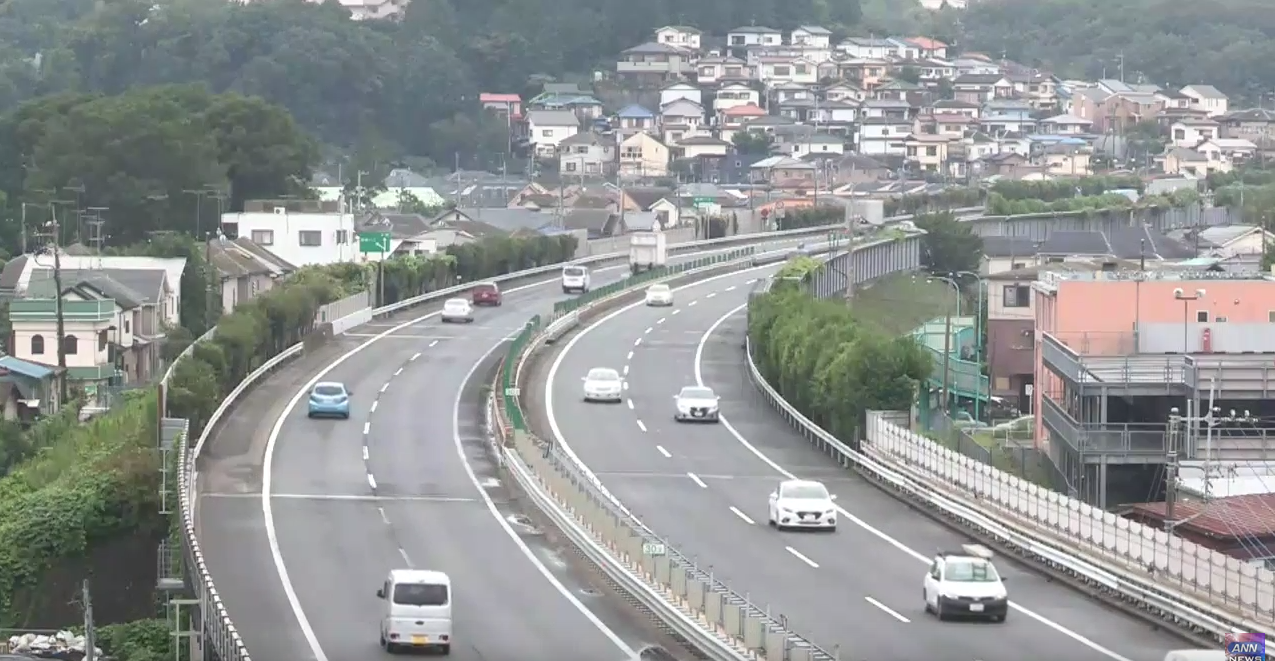 八王子付近から中央自動車道