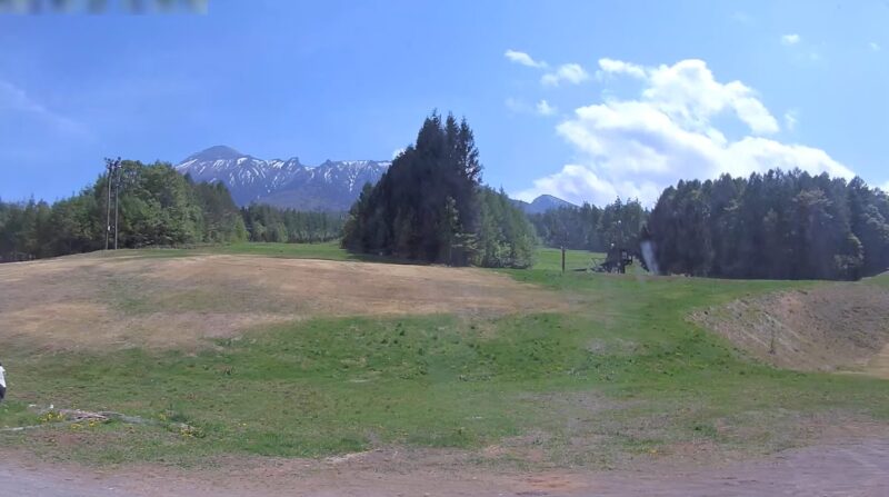 八幡平リゾート岩手山ライブカメラ(岩手県八幡平市松尾寄木)