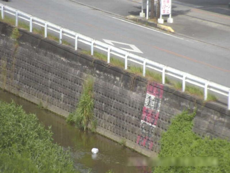 小波津川金秀鉄鋼前ライブカメラ(沖縄県西原町小波津)