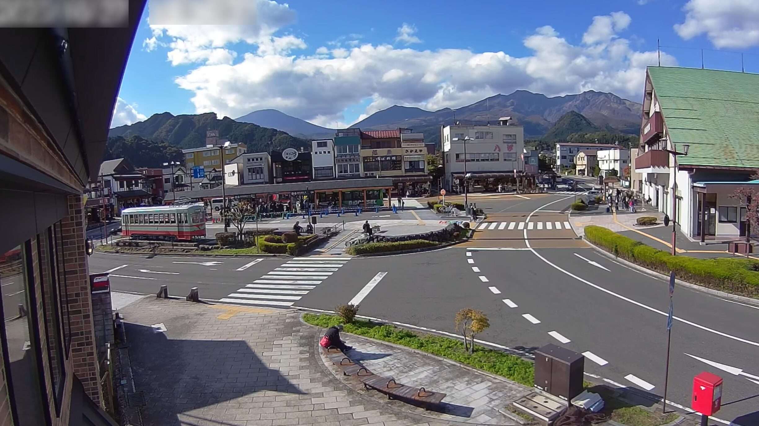 金谷ホテルベーカリー東武日光駅前店ライブカメラ(栃木県日光市松原町)