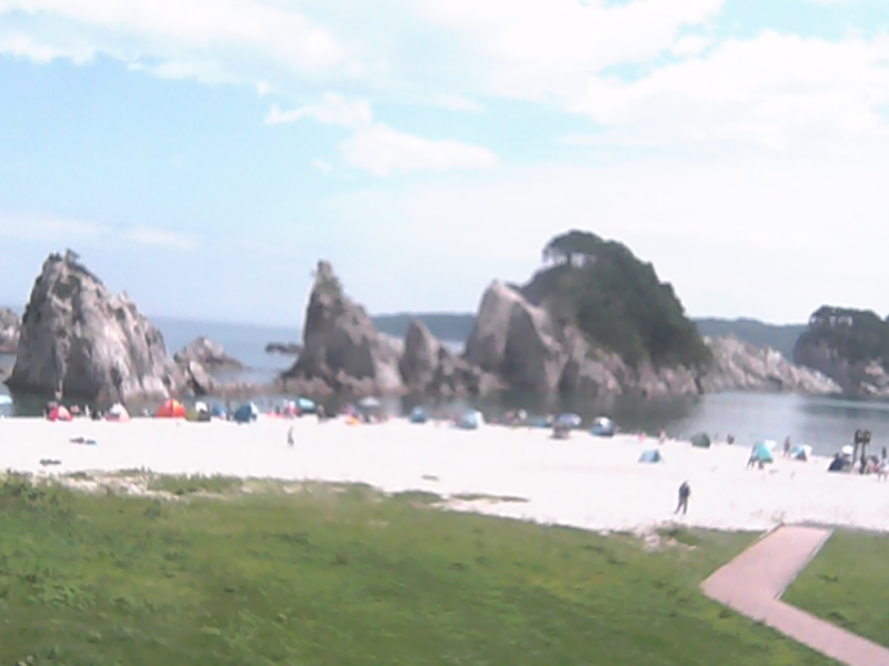 浄土ヶ浜レストハウスライブカメラ(岩手県宮古市日立浜町)