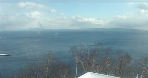羅臼国後展望塔から羅臼町内・国後島