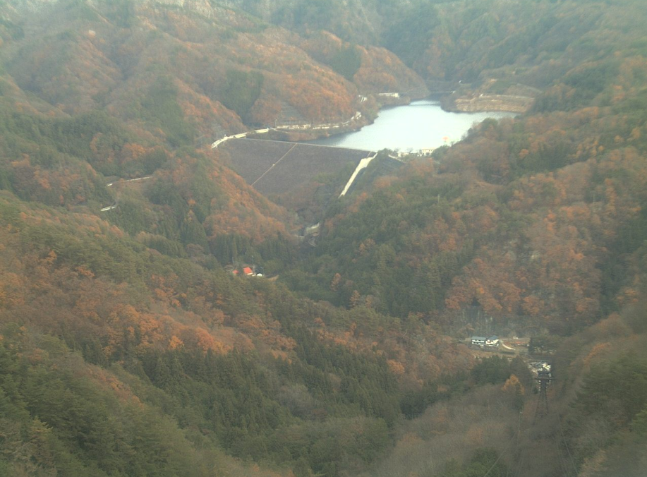 昇仙峡ロープウェイ山頂駅荒川ダム能泉湖ライブカメラ(山梨県甲府市猪狩町)