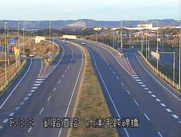 大楽毛跨線橋付近から国道38号