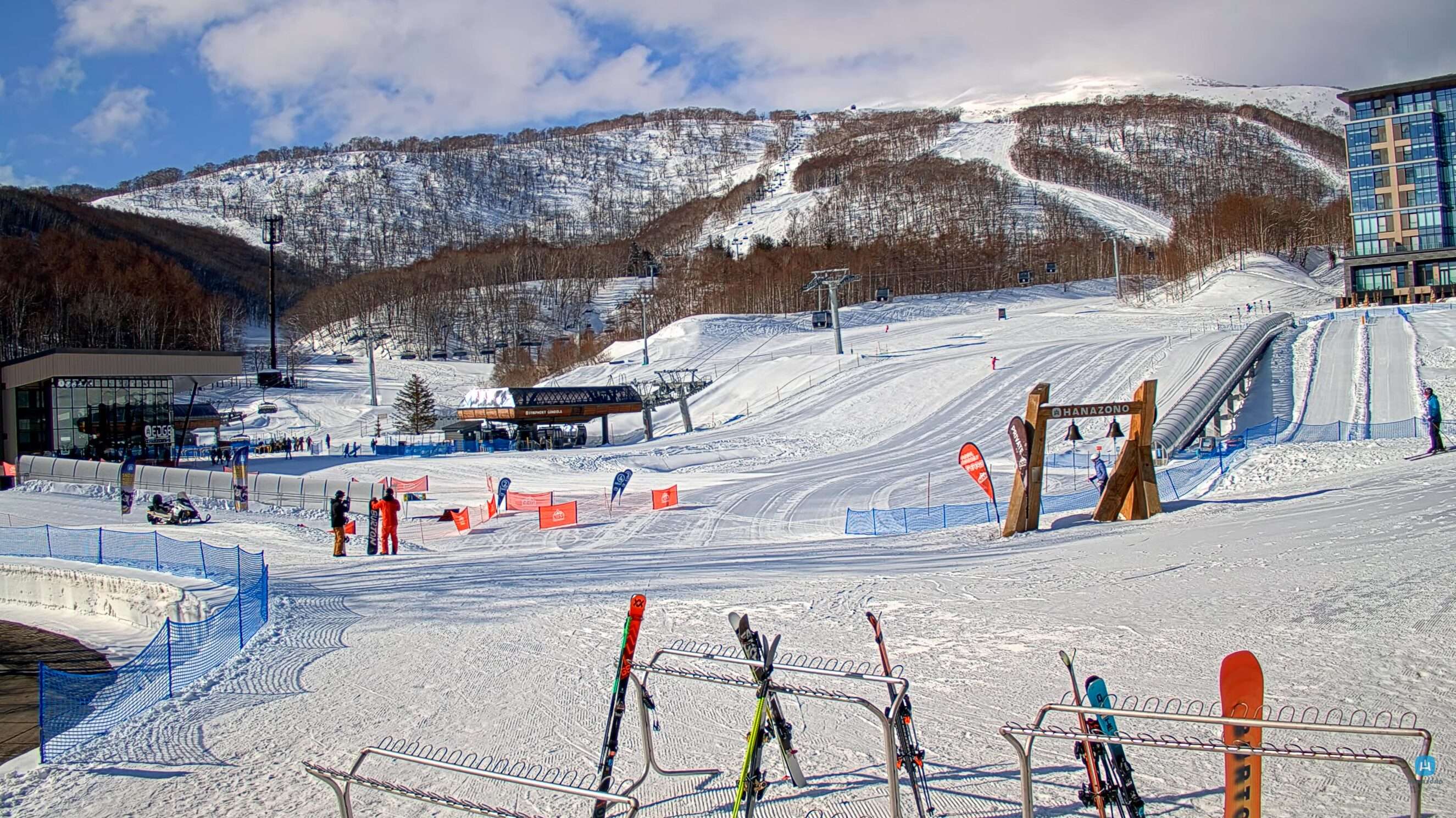 ニセコHANAZONOリゾートスキー場ライブカメラ(北海道倶知安町岩尾別)