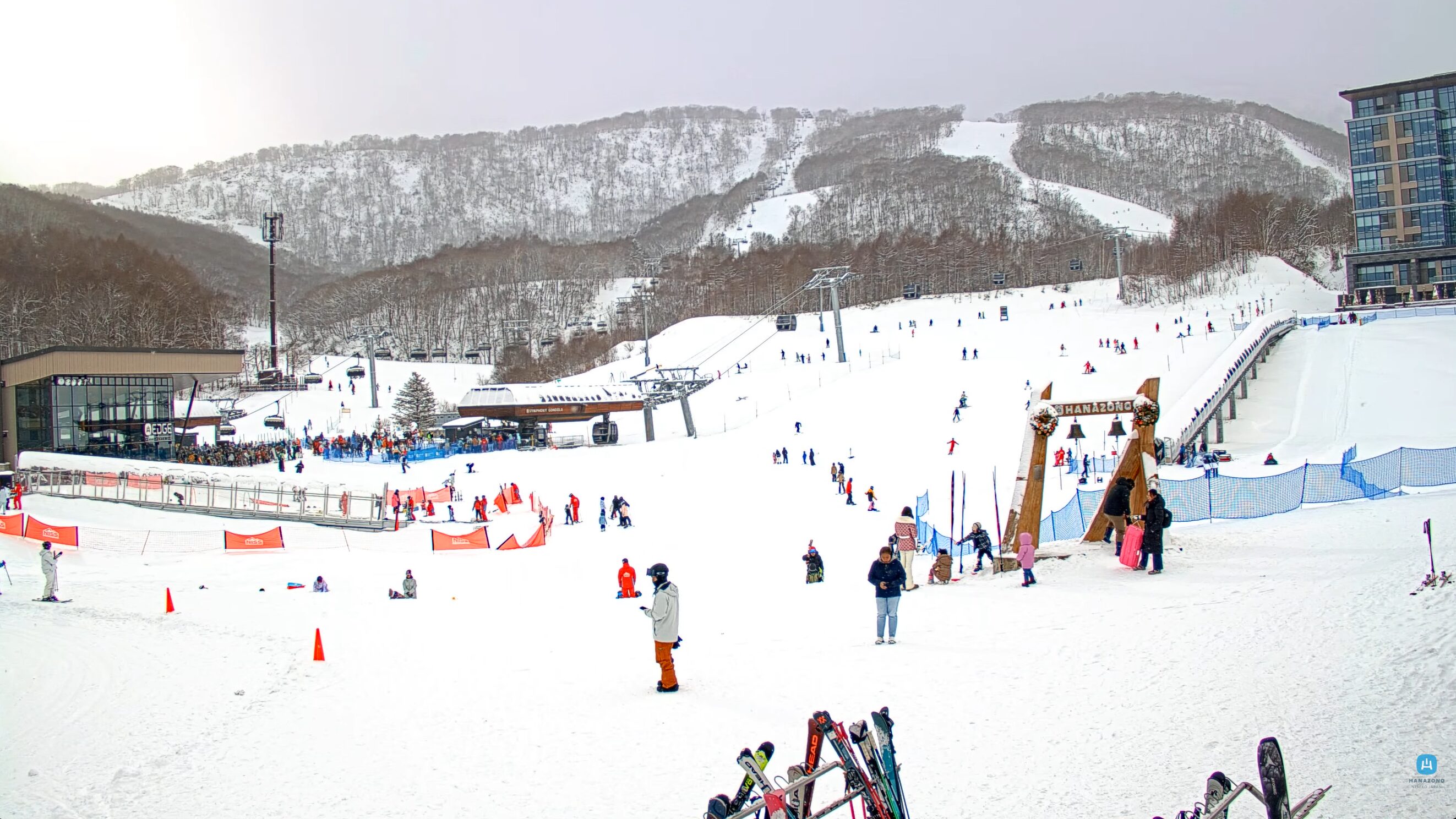 ニセコHANAZONOリゾートスキー場ライブカメラ(北海道倶知安町岩尾別)