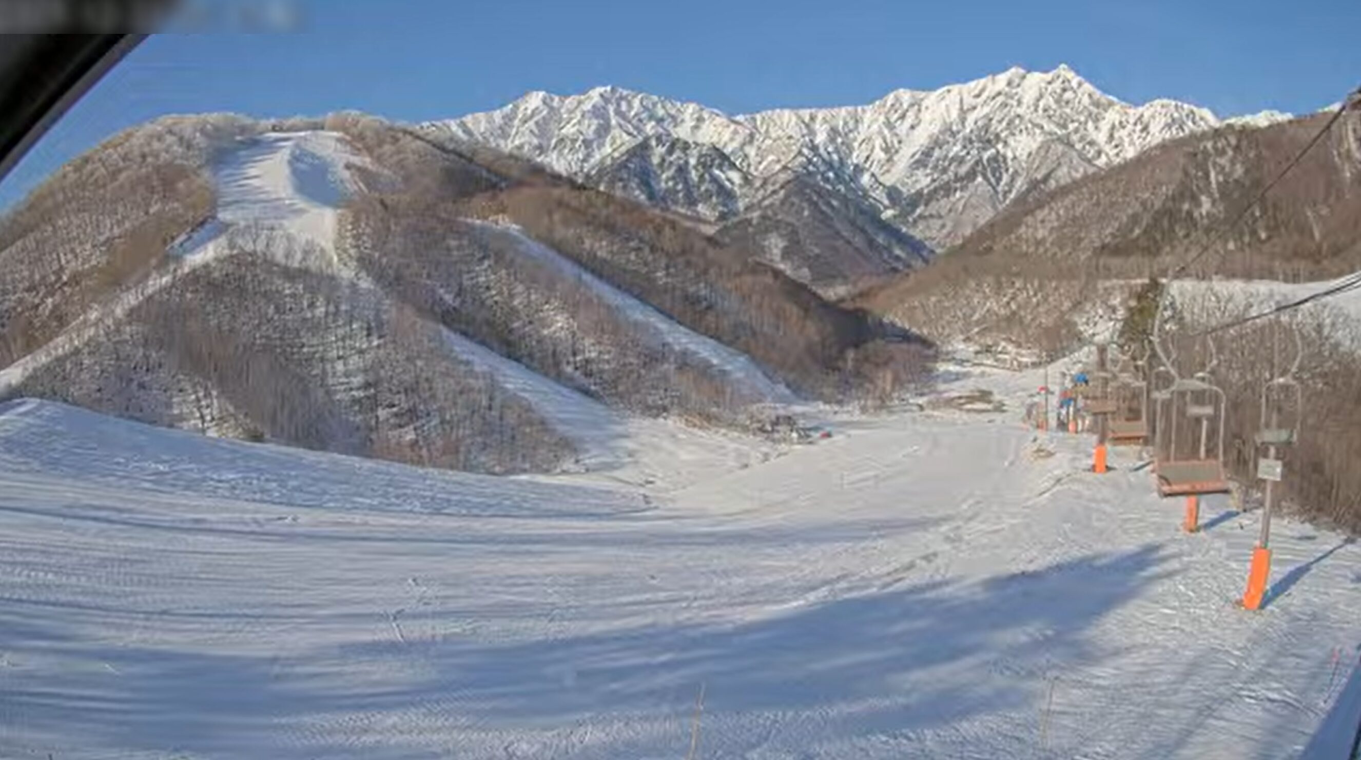 鹿島槍スキー場黒沢ゲレンデライブカメラ(長野県大町市平)