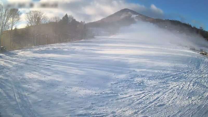 鹿沢スノーエリアライブカメラ(群馬県嬬恋村田代)