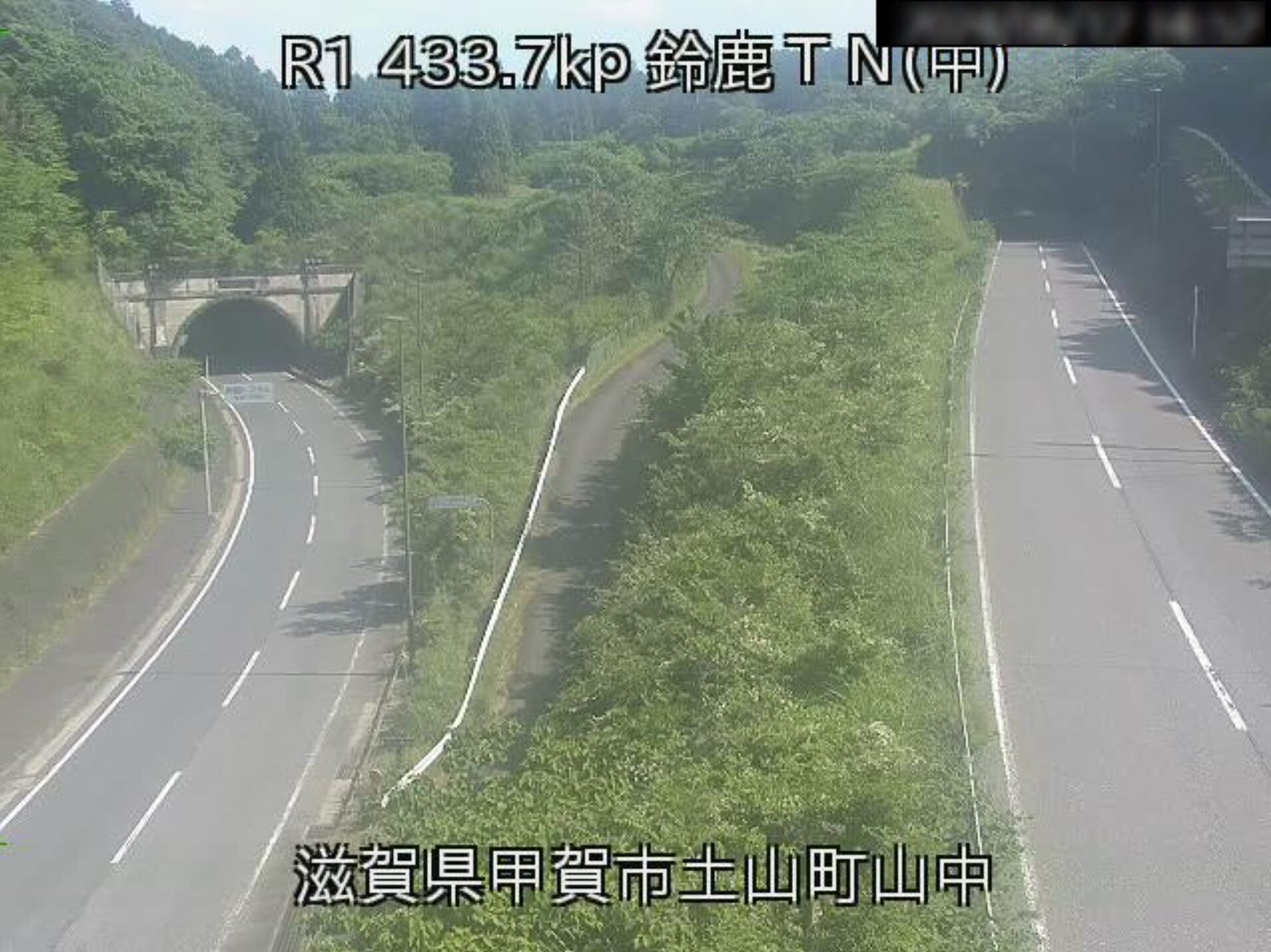 国道1号鈴鹿トンネルライブカメラ(滋賀県甲賀市土山町山中)