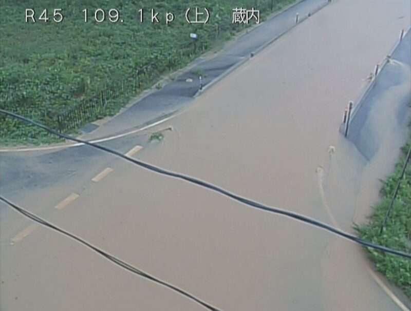 2025年9月5日6時00分 大雨増水時 国道45号蔵内ライブカメラ(宮城県気仙沼市本吉町蔵内)