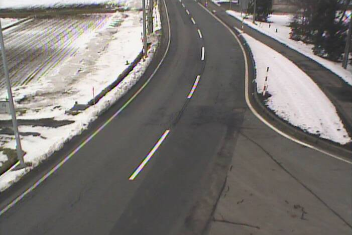 川舟から岩手県道1号盛岡横手線(沢内から雫石方面)