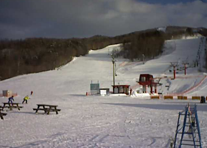 日高国際スキー場ライブカメラ(北海道日高町富岡)