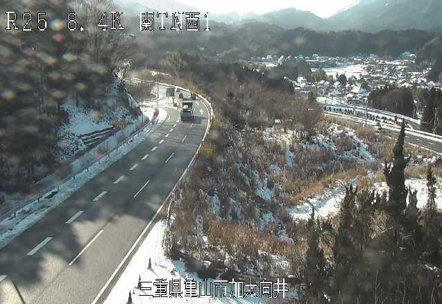 名阪国道関トンネル西第1ライブカメラ(三重県亀山市加太向井)