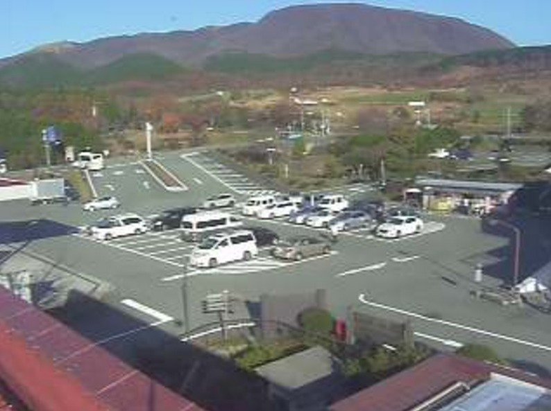 やまなみハイウェイ大分方面ライブカメラ(熊本県南小国町満願寺)