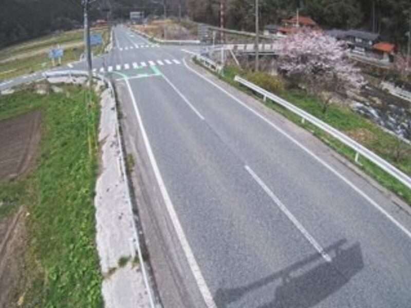 国道180号千屋ライブカメラ(岡山県新見市千屋)