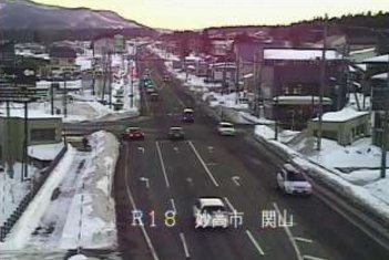 国道18号関山