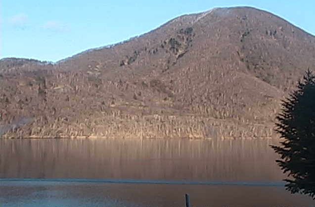 赤城大沼から赤城山山頂