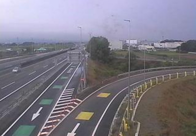 九州自動車道鳥栖ジャンクション熊本方面ライブカメラ(佐賀県鳥栖市永吉町)