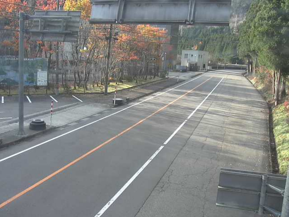 国道156号西赤尾ライブカメラ(富山県南砺市西赤尾町)