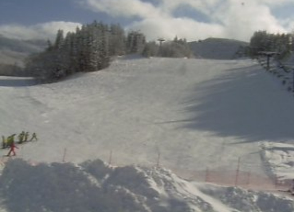 蔵王ロープウェイ蔵王温泉スキー場ライブカメラ(山形県山形市蔵王温泉)