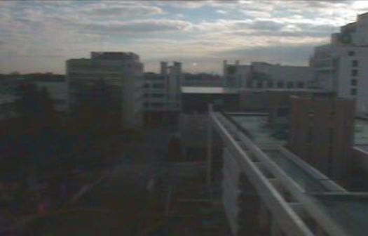 亜細亜大学1号館