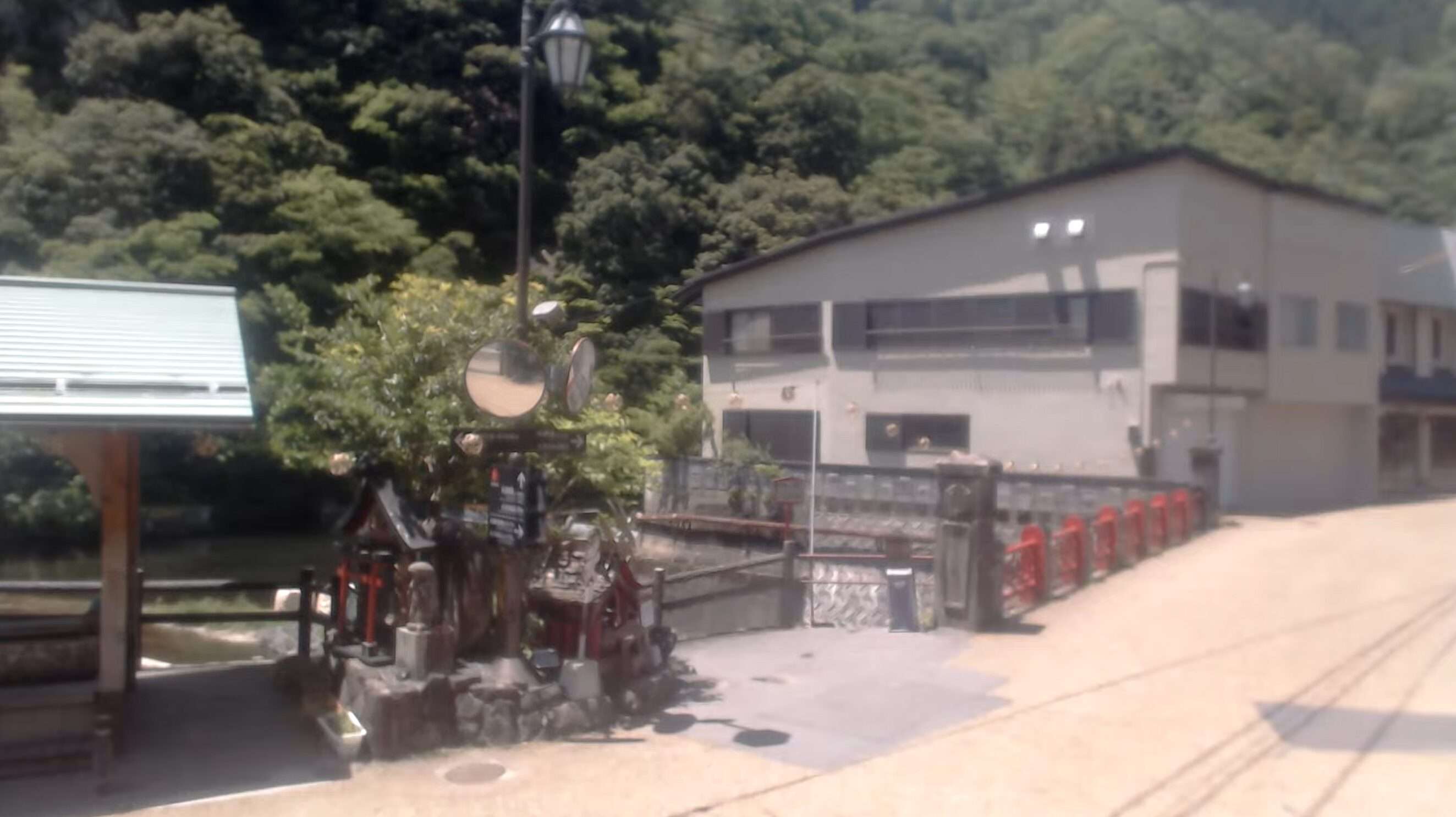 プチホテルゆばらリゾート足湯ライブカメラ(岡山県真庭市湯原温泉)