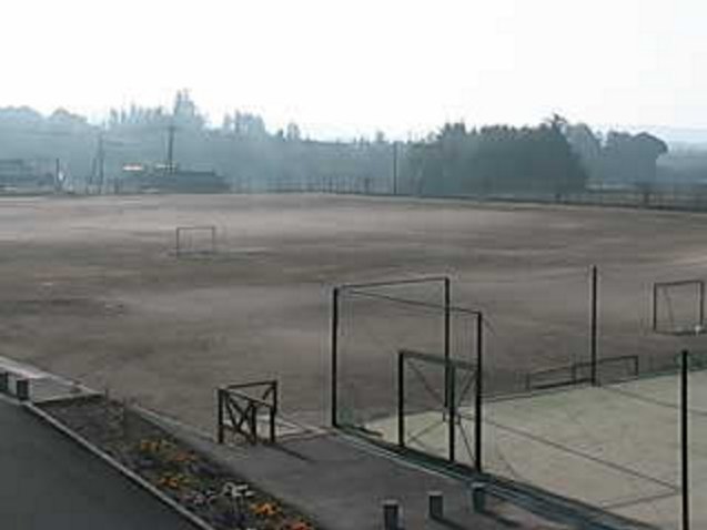 奈義中学校からグラウンド・校庭