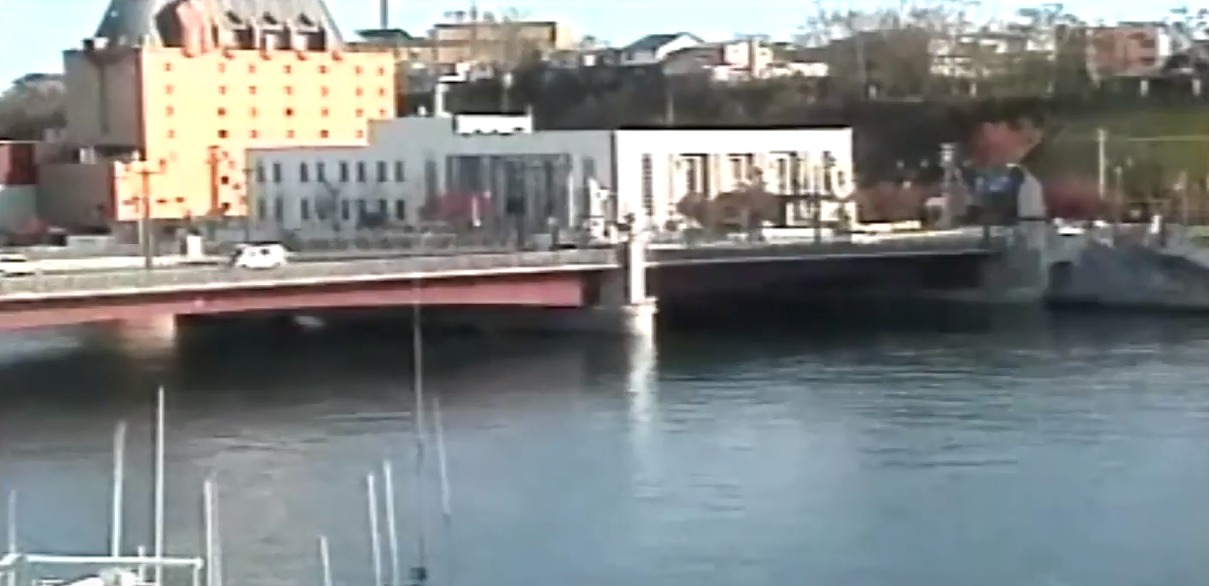 釧路フィッシャーマンズワーフMOOライブカメラ(北海道釧路市錦町)