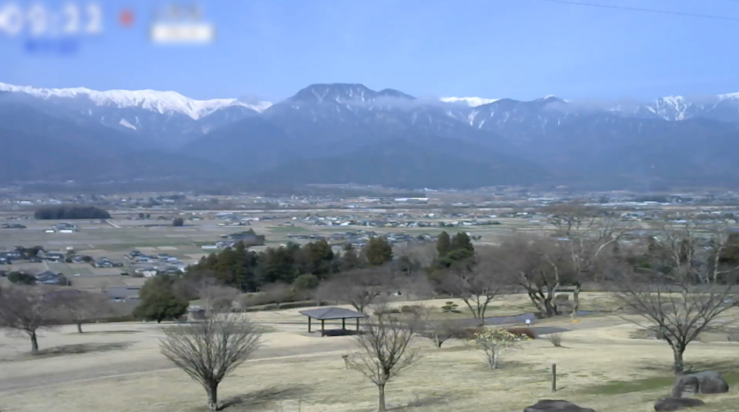 池田町創造館ライブカメラ(長野県池田町会染)