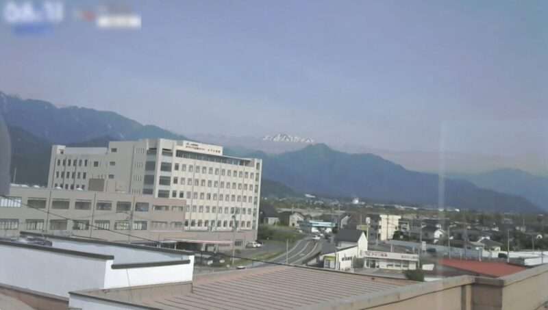 池田町役場庁舎屋上ライブカメラ(長野県池田町池田)