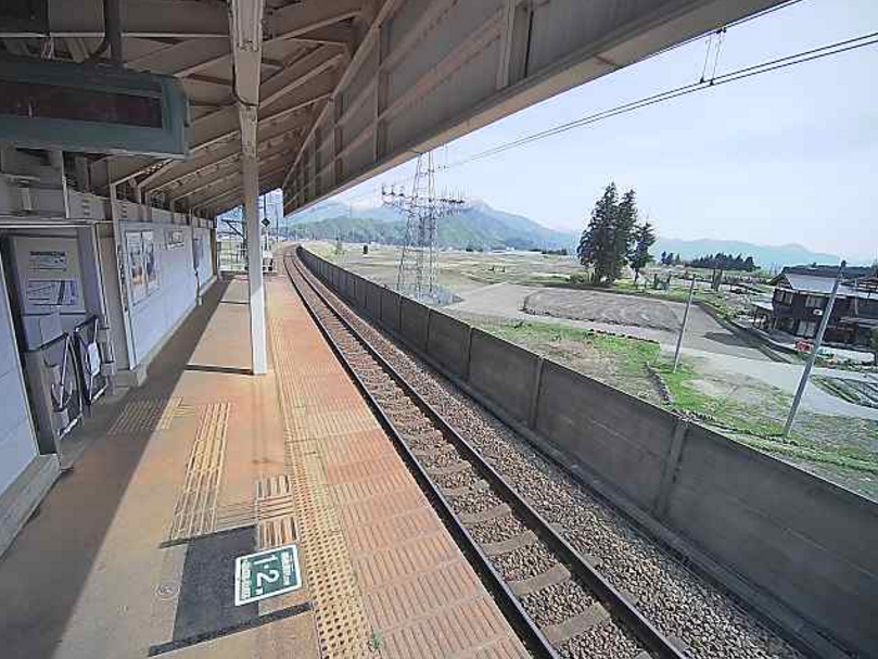 北越急行魚沼丘陵駅からほくほく線のりば・駅ホーム