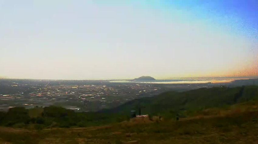 きじひき高原パノラマ眺望台から新幹線・函館湾が見えるライブカメラ