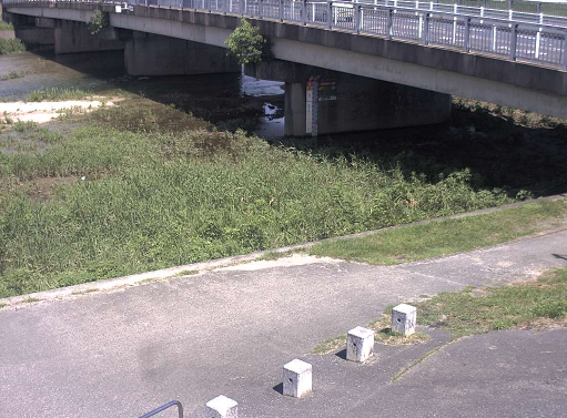 室見川橋本橋ライブカメラは、福岡県福岡市早良区の橋本橋に設置された室見川が見えるライブカメラです。