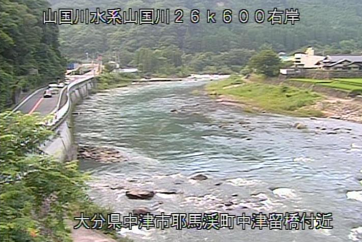 山国川柿坂ライブカメラは、大分県中津市耶馬渓町の柿坂に設置された山国川が見えるライブカメラです。