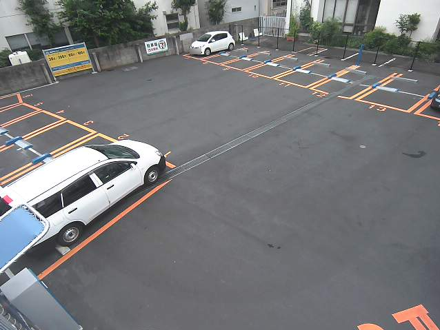 NTTルパルク川崎小杉町第1駐車場ライブカメラは、神奈川県川崎市中原区のNTTルパルク川崎小杉町第1駐車場に設置されたコインパーキングが見えるライブカメラです。