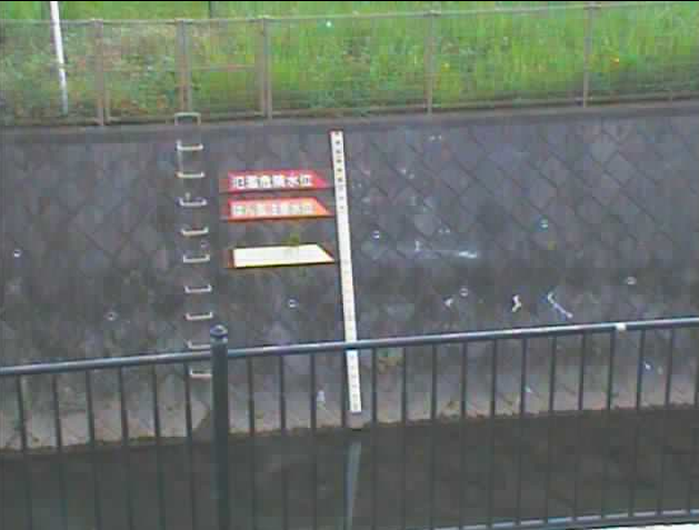 真光寺川矢崎橋ライブカメラは、東京都町田市能ヶ谷の矢崎橋に設置された真光寺川が見えるライブカメラです。