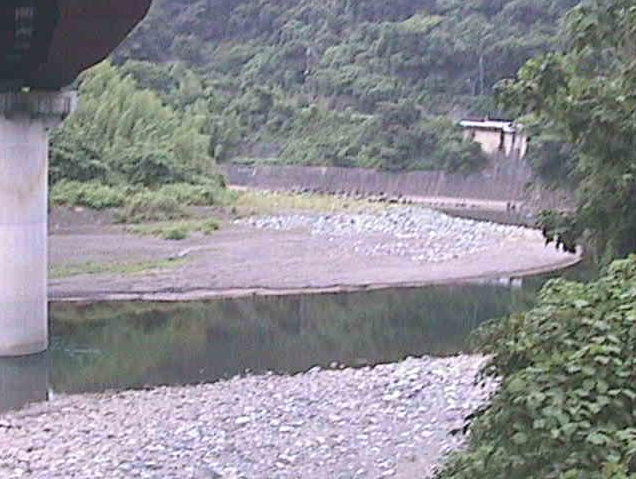 酒匂川平山ライブカメラは、神奈川県山北町平山の平山に設置された酒匂川が見えるライブカメラです。