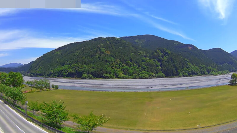 高郷大井川河川敷広場ライブカメラ(静岡県川根本町上長尾)