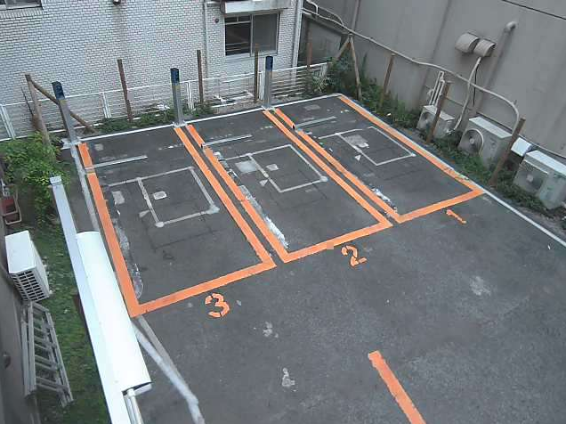 NTTルパルク砧8丁目第1駐車場ライブカメラは、東京都世田谷区砧のNTTルパルク砧8丁目第1駐車場に設置されたコインパーキングが見えるライブカメラです。