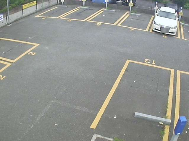 NTTルパルク田園調布第2駐車場ライブカメラは、東京都大田区田園調布のNTTルパルク田園調布第2駐車場に設置されたコインパーキングが見えるライブカメラです。