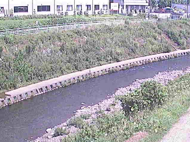 境川高鎌橋ライブカメラは、神奈川県横浜市泉区の高鎌橋に設置された境川が見えるライブカメラです。