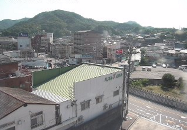 昭和市民センターライブカメラは、広島県呉市焼山中央の昭和市民センターに設置された焼山中央周辺が見えるライブカメラです。