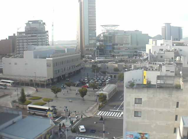 高松ターミナルホテルライブカメラは、香川県高松市浜ノ町の高松ターミナルホテルに設置されたJR高松駅が見えるライブカメラです。