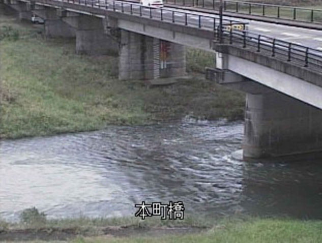 酒谷川本町橋ライブカメラは、宮崎県日南市飫肥の本町橋に設置された酒谷川が見えるライブカメラです。