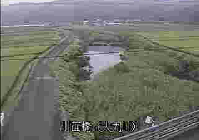犬丸川川面橋ライブカメラは、大分県中津市三光の川面橋に設置された犬丸川が見えるライブカメラです。