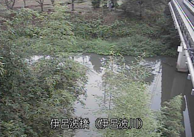 伊呂波川伊呂波橋ライブカメラは、大分県宇佐市山下の伊呂波橋に設置された伊呂波川が見えるライブカメラです。
