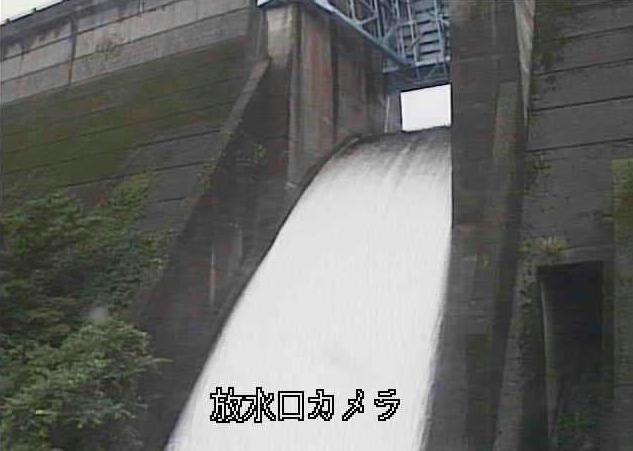 安岐川安岐ダム放水口ライブカメラは、大分県国東市安岐町の安岐ダム放水口に設置された安岐川が見えるライブカメラです。