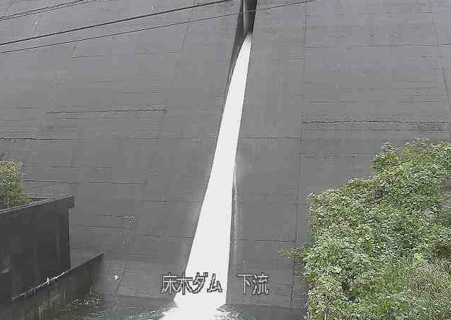 床木川床木ダム下流ライブカメラは、大分県佐伯市弥生の床木ダム下流に設置された床木川が見えるライブカメラです。