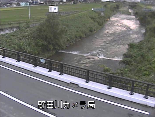 野田川いななき橋ライブカメラは、京都府与謝野町後野のいななき橋に設置された野田川が見えるライブカメラです。