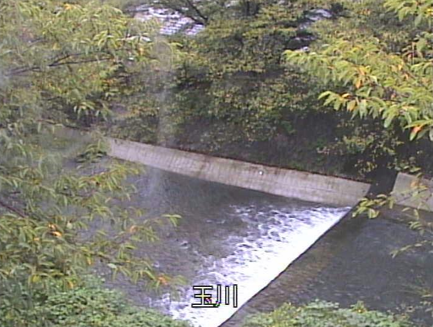 玉川井手観測所ライブカメラは、京都府井手町井手の井手観測所(井手水位観測所)に設置された玉川が見えるライブカメラです。